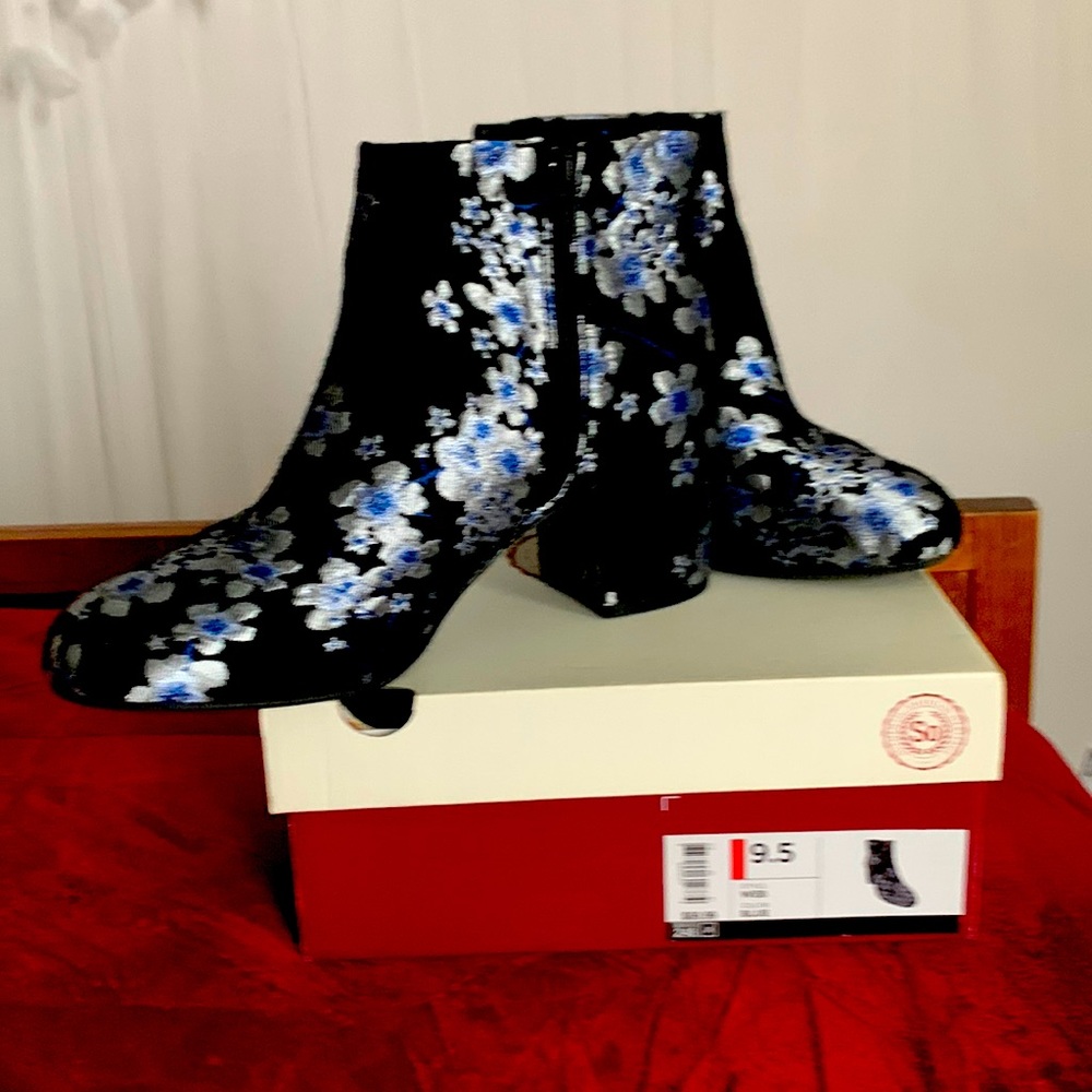 Ankle Bootie